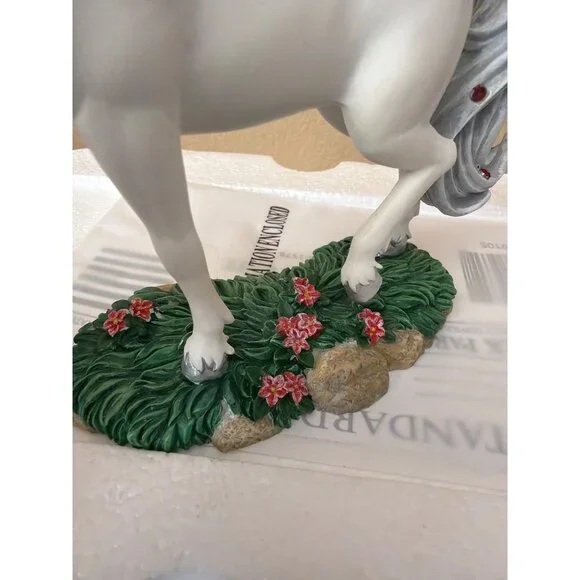 Hamilton Collection Jeweled Reflections Ruby Regalia Unicorn USED w/Box & COA - Picture 10 of 16